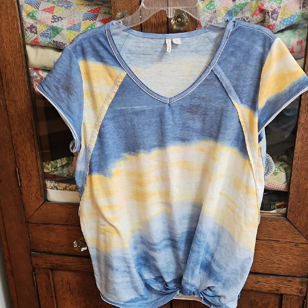 Cato Blue and Yellow Short Sleeve Tee